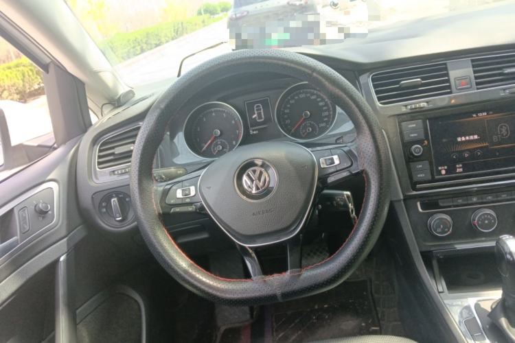 Used Volkswagen Golf 2019 280TSI DSG Comfort Version China VI Standard Steering Wheel