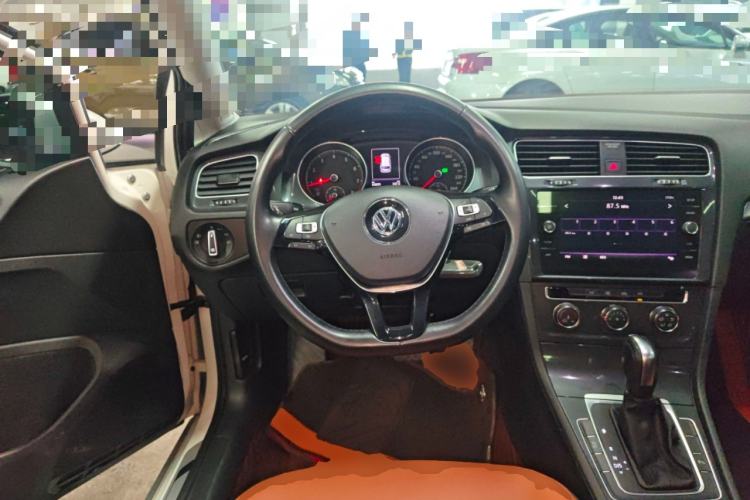 Used Volkswagen Golf 2019 1.8TSI Travel Edition Steering Wheel