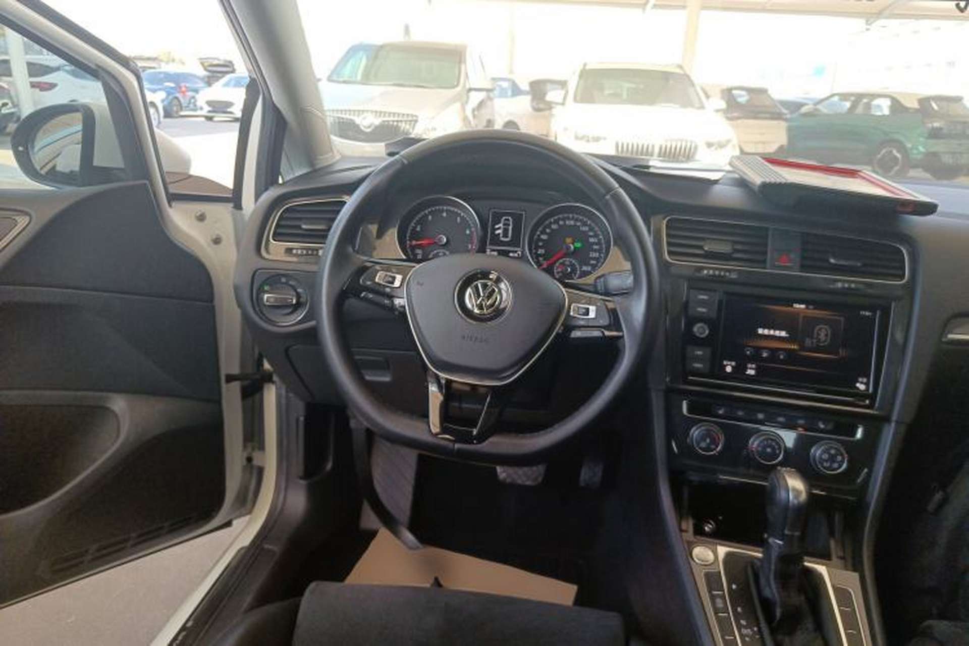 Used Volkswagen Golf 2019 280TSI DSG Luxury Version China VI Standard Steering Wheel