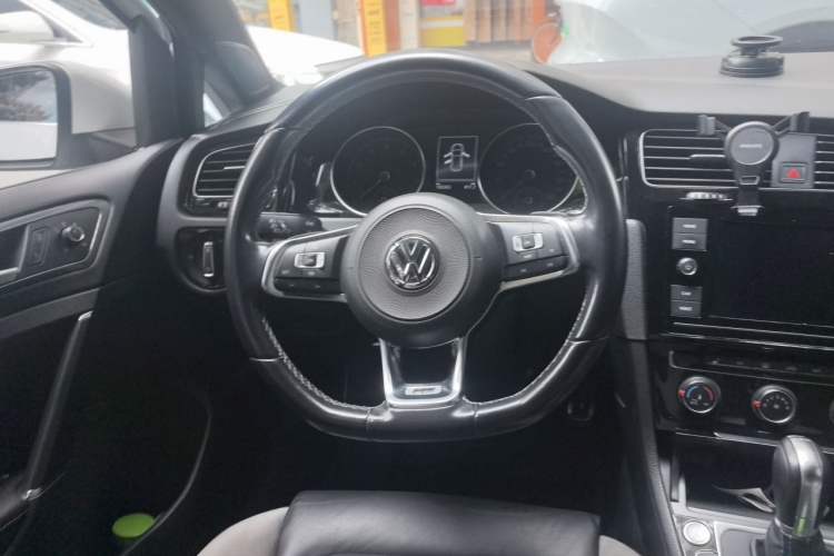 Used Volkswagen Golf 2019 280TSI DSG R-Line Model China V Standard Steering Wheel