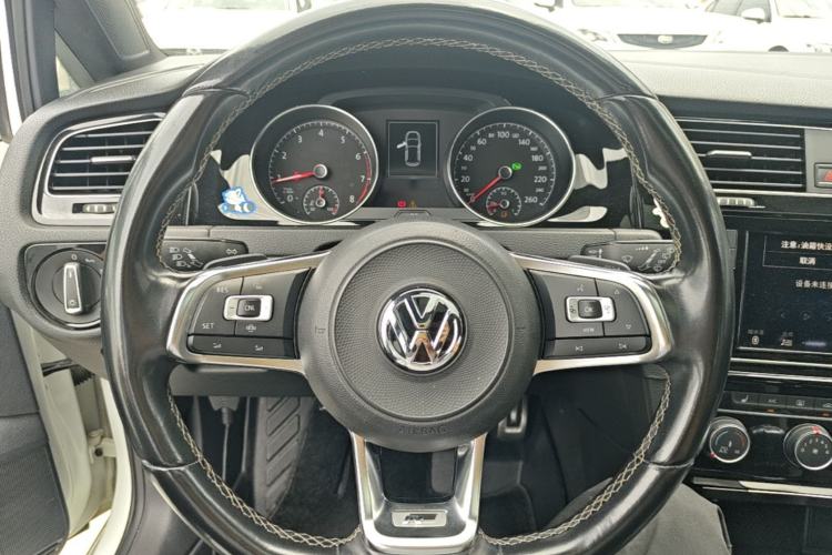 Used Volkswagen Golf 2019 280TSI DSG R-Line Model China V Standard Steering Wheel