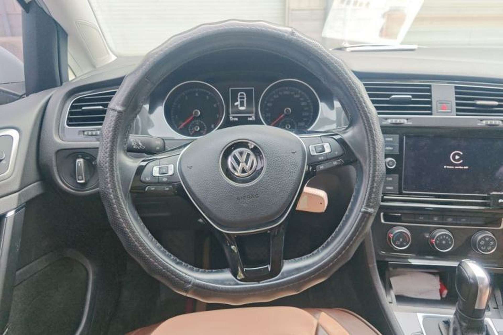Used Volkswagen Golf 2019 280TSI DSG Comfort Version China VI Standard Steering Wheel