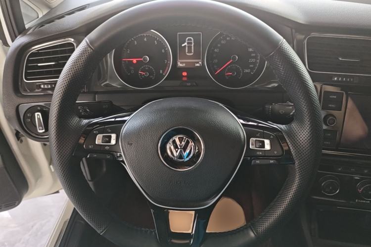 Used Volkswagen Golf 2019 280TSI DSG Luxury Version China V Standard Steering Wheel