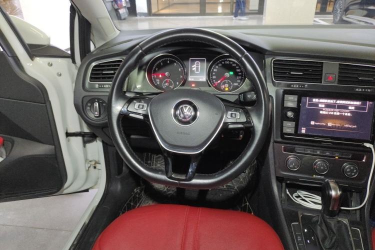 Used Volkswagen Golf 2019 280TSI DSG Comfort Version China V Standard Steering Wheel