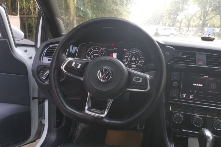 Used Volkswagen Golf 2019 280TSI DSG R-Line China VI Standard Steering Wheel