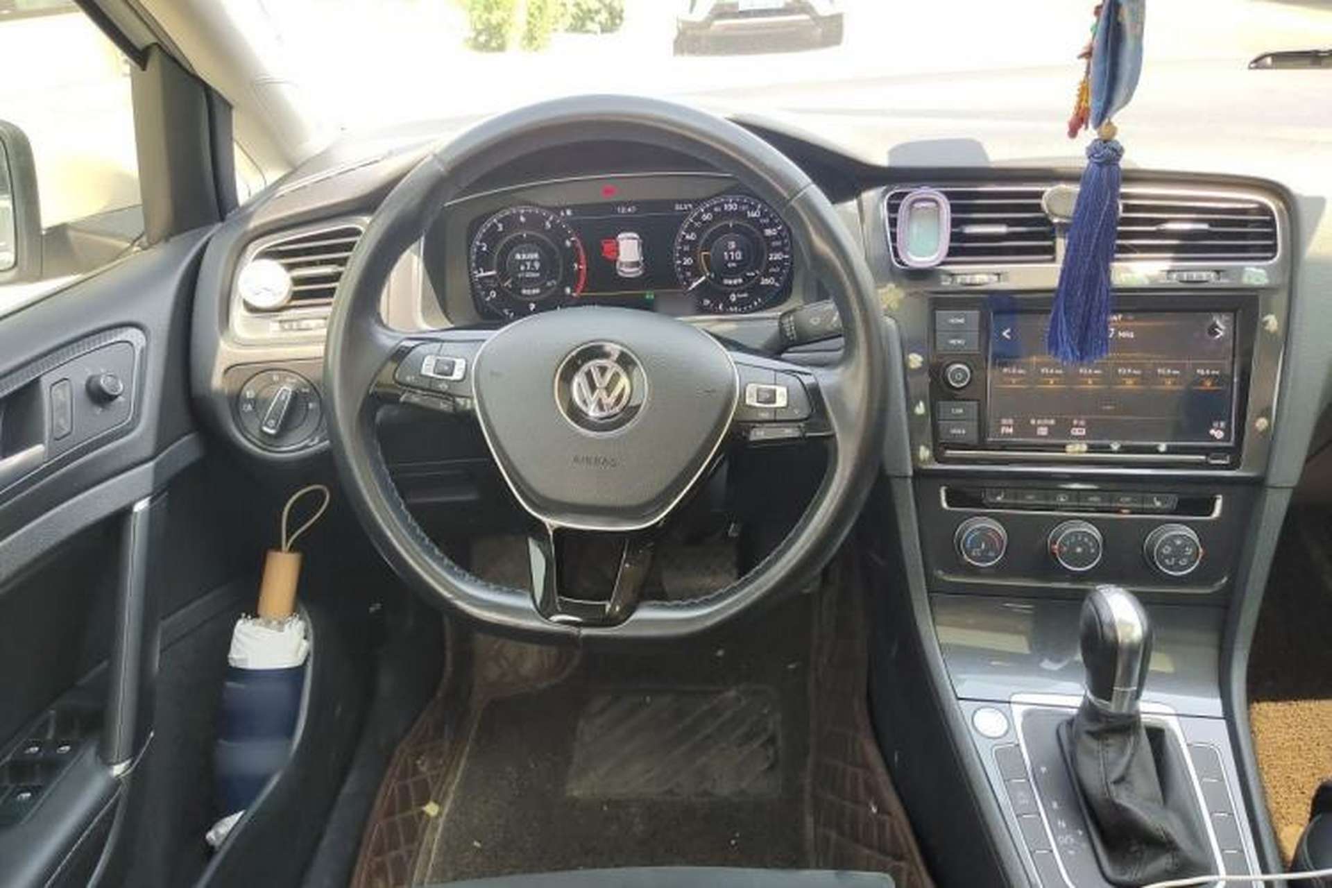 Used Volkswagen Golf 2019 280TSI DSG Luxury Version China VI Standard Steering Wheel