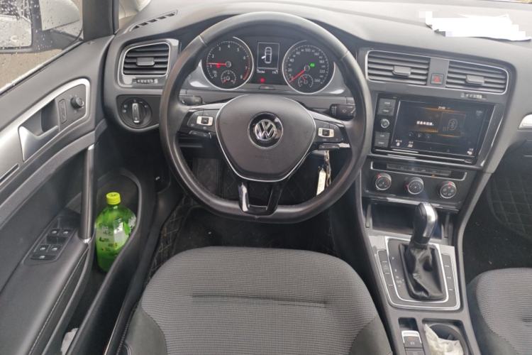 Used Volkswagen Golf 2019 280TSI DSG Comfort Version China VI Standard Steering Wheel