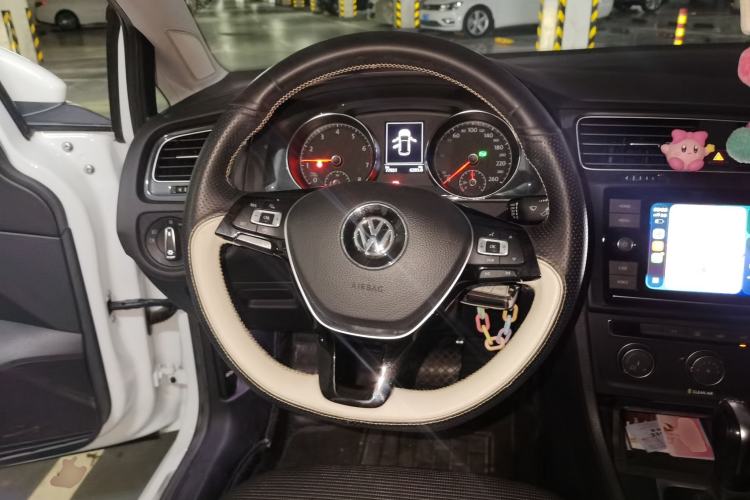 Used Volkswagen Golf 2019 280TSI DSG Comfort Version China VI Standard Steering Wheel