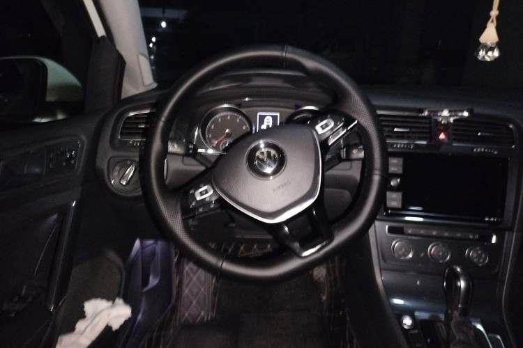 Used Volkswagen Golf 2019 280TSI DSG Luxury Version China V Standard Steering Wheel