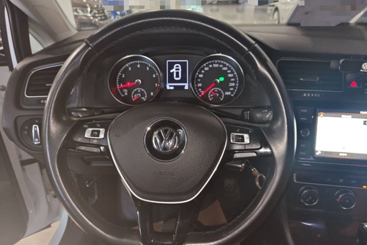 Used Volkswagen Golf 2019 1.6L Automatic Comfort Model China V Standard Steering Wheel