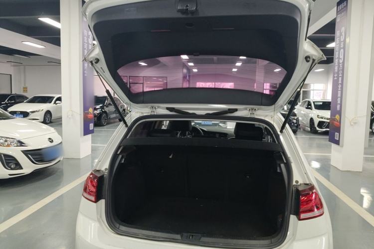 Used Volkswagen Golf 2019 280TSI DSG Comfort Version China V Standard Trunk