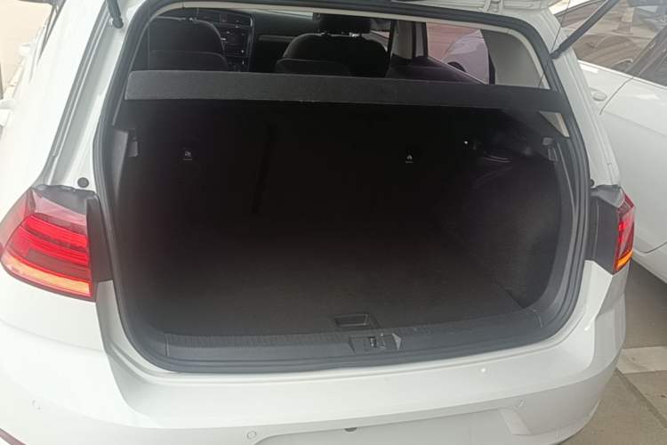 Used Volkswagen Golf 2019 280TSI DSG Comfort Version China V Standard Trunk