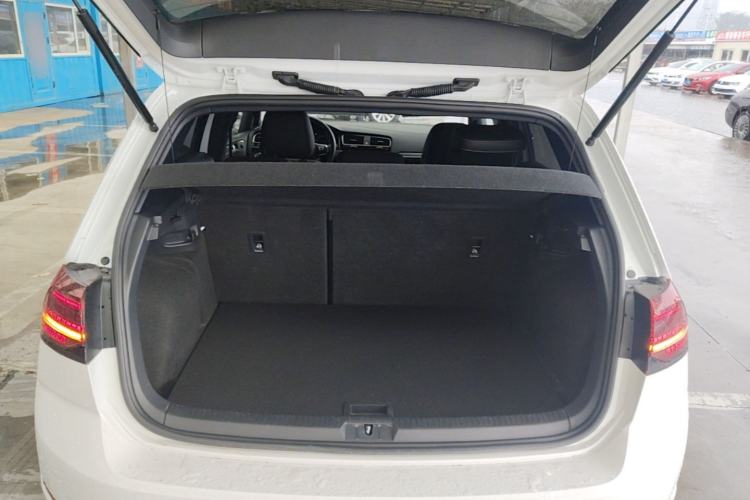 Used Volkswagen Golf 2019 280TSI DSG R-Line Model China V Standard Trunk