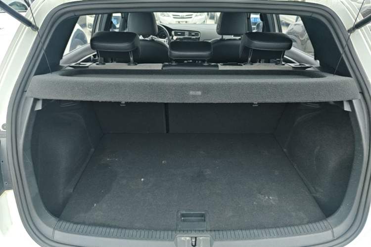 Used Volkswagen Golf 2019 280TSI DSG R-Line Model China V Standard Trunk