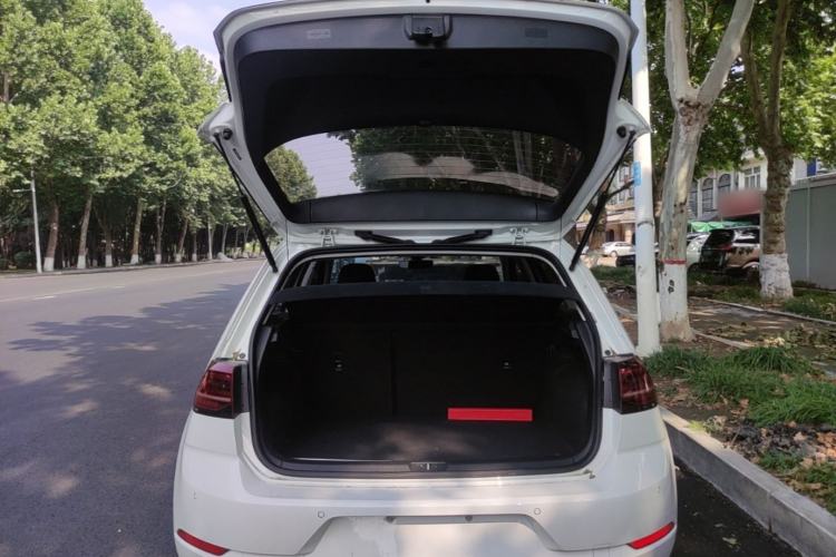 Used Volkswagen Golf 2019 280TSI DSG Luxury Version China VI Standard Trunk
