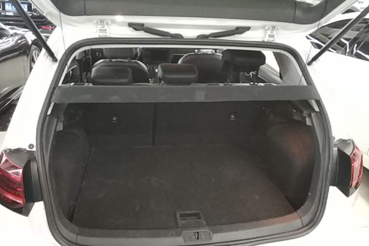 Used Volkswagen Golf 2019 280TSI DSG Luxury Version China V Standard Trunk