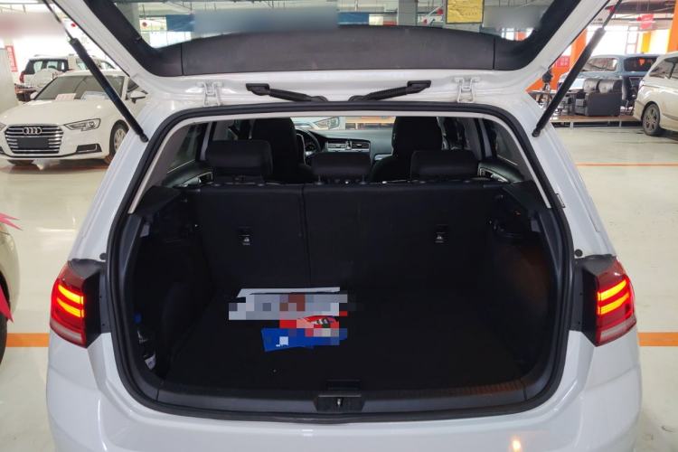 Used Volkswagen Golf 2019 200TSI DSG Comfort & Ambition Edition China VI Standard Trunk
