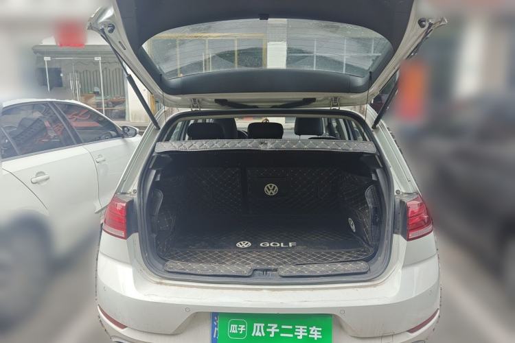 Used Volkswagen Golf 2019 200TSI DSG Comfort Version China VI Standard Trunk