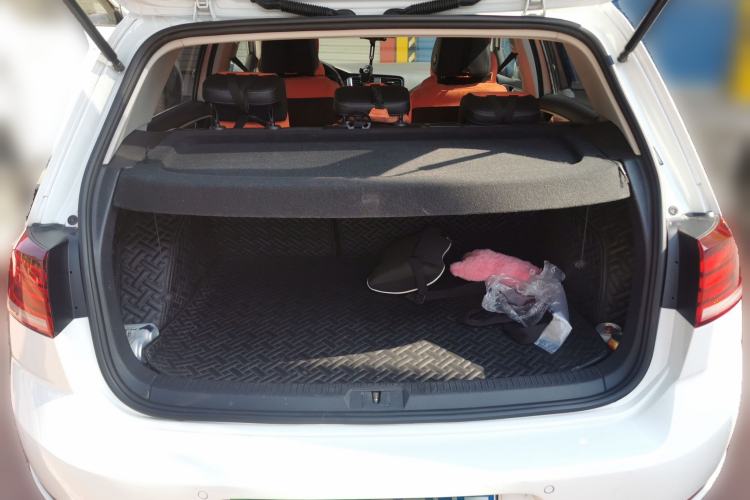 Used Volkswagen Golf 2019 280TSI DSG Comfort Version China VI Standard Trunk