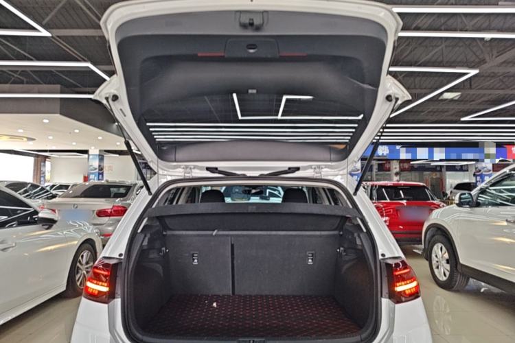 Used Volkswagen Golf 2019 280TSI DSG Luxury Version China VI Standard Trunk