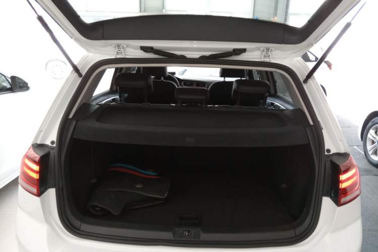 Used Volkswagen Golf 2019 280TSI DSG Comfort Version China V Standard Trunk