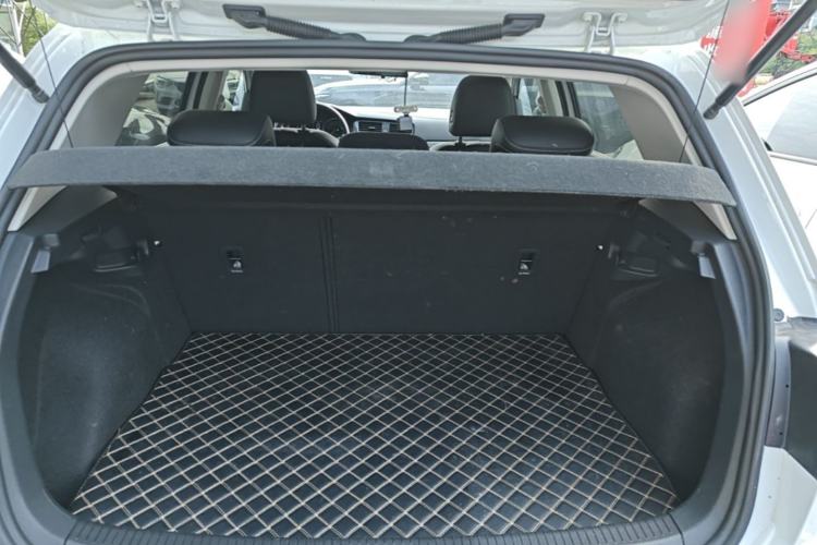 Used Volkswagen Golf 2019 200TSI DSG Comfort & Ambition Edition China VI Standard Trunk