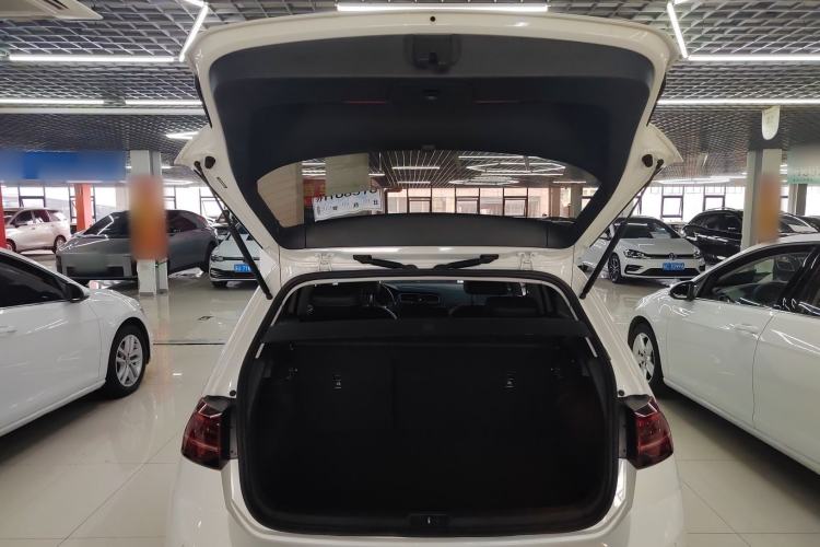 Used Volkswagen Golf 2019 280TSI DSG Luxury Version China VI Standard Trunk