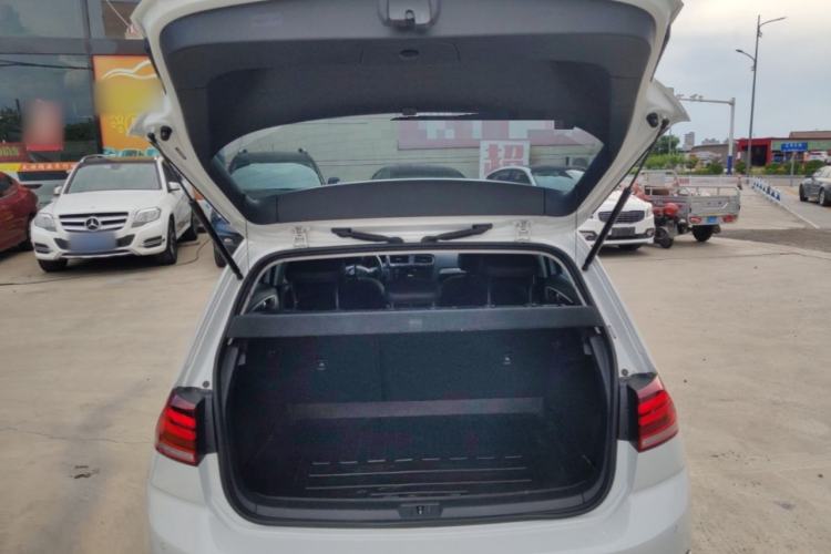 Used Volkswagen Golf 2019 280TSI DSG Comfort Version China VI Standard Trunk