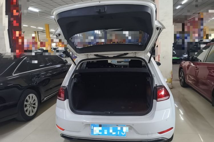 Used Volkswagen Golf 2019 200TSI DSG Comfort & Ambition Edition China VI Standard Trunk