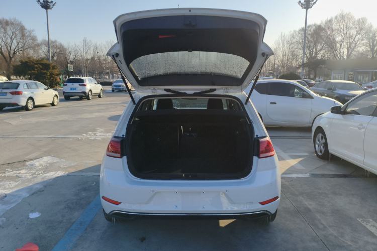 Used Volkswagen Golf 2019 200TSI DSG Comfort & Ambition Edition China VI Standard Trunk