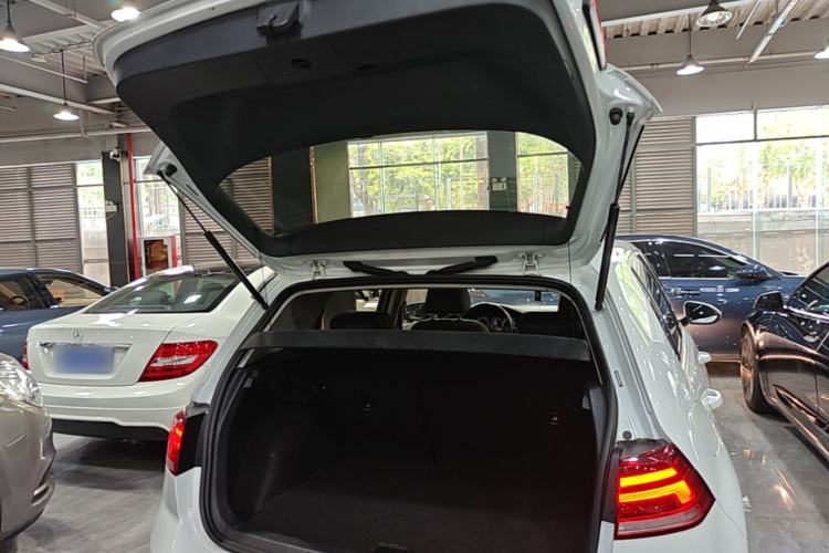 Used Volkswagen Golf 2019 280TSI DSG Comfort Version China VI Standard Trunk