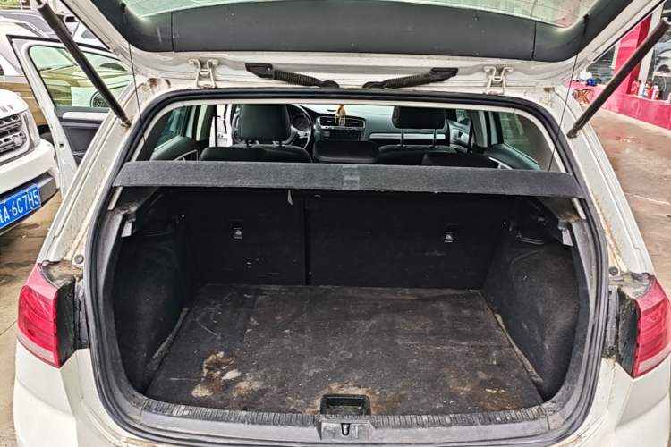 Used Volkswagen Golf 2019 280TSI DSG Comfort Version China VI Standard Trunk