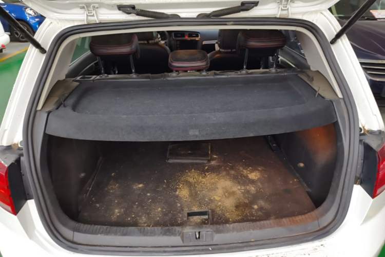 Used Volkswagen Golf 2019 200TSI DSG Comfort & Ambition Edition China VI Standard Trunk