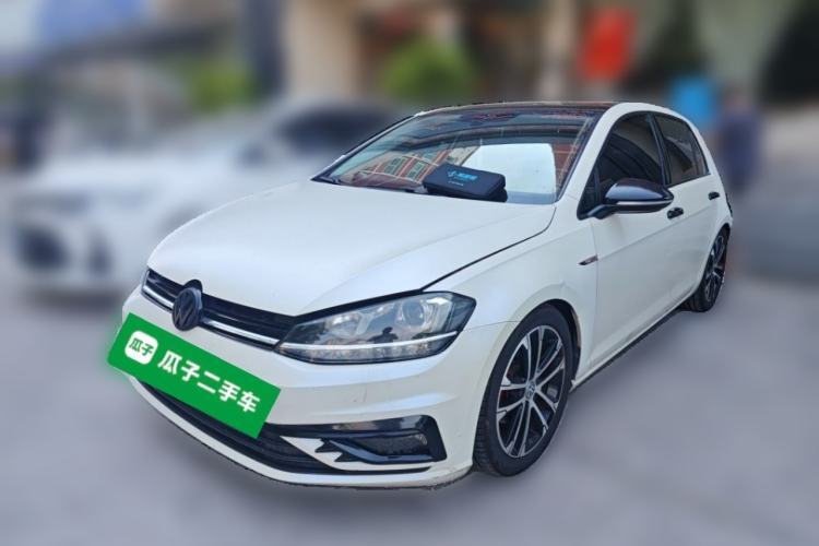 Used Volkswagen Golf 2019 280TSI DSG Luxury Version China V Standard Guazi used car, China used car export, Used car for sale, Used  cars, Cheapest cars for sale