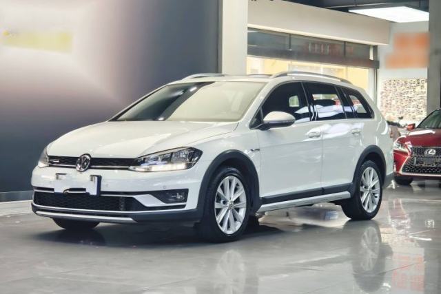 Used Volkswagen Golf 2019 1.8TSI Travel Edition