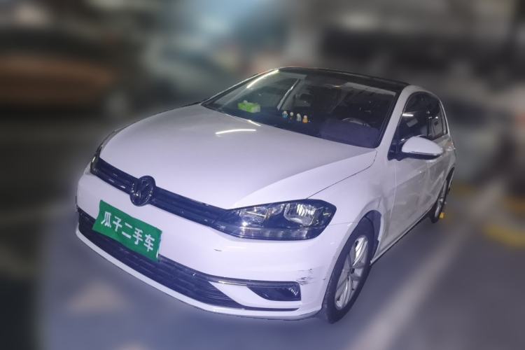 Used Volkswagen Golf 2019 280TSI DSG Comfort Version China VI Standard Guazi used car, China used car export, Used car for sale, Used Volkswagen cars, Cheapest cars for sale