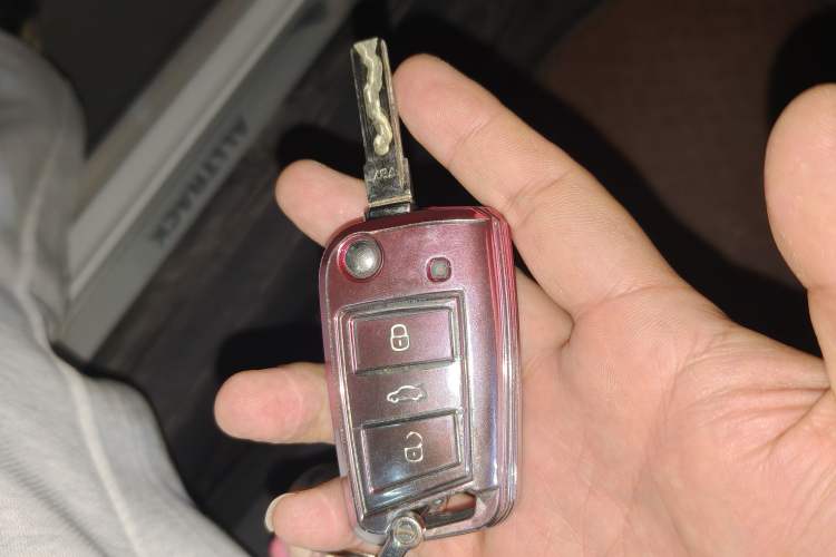 Used Volkswagen Golf 2019 1.8TSI Travel Edition Vehicle Key