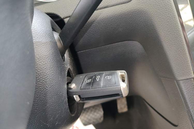 Used Volkswagen Golf 2019 280TSI DSG Comfort Version China VI Standard Vehicle Key