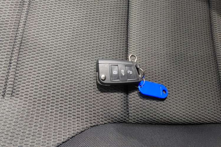 Used Volkswagen Golf 2019 1.8TSI Travel Edition Vehicle Key