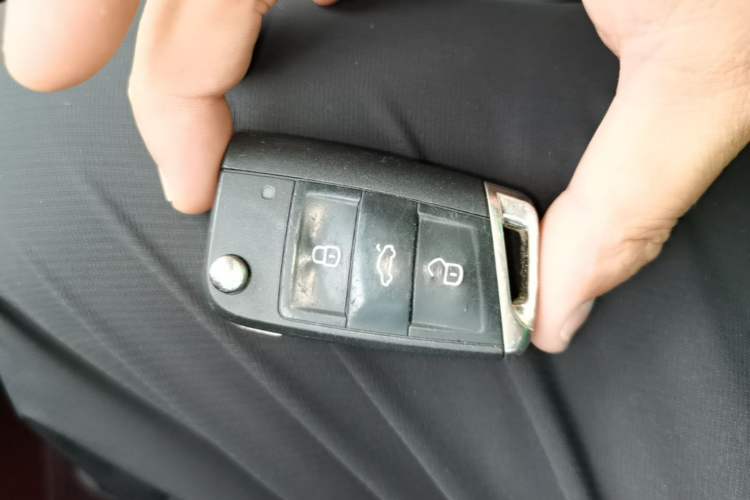 Used Volkswagen Golf 2019 280TSI DSG Luxury Version China VI Standard Vehicle Key