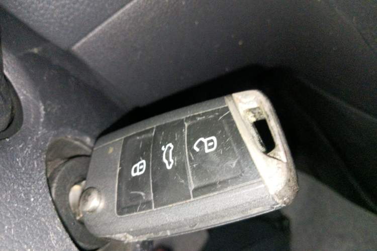 Used Volkswagen Golf 2019 1.6L Automatic Comfort Model China V Standard Vehicle Key