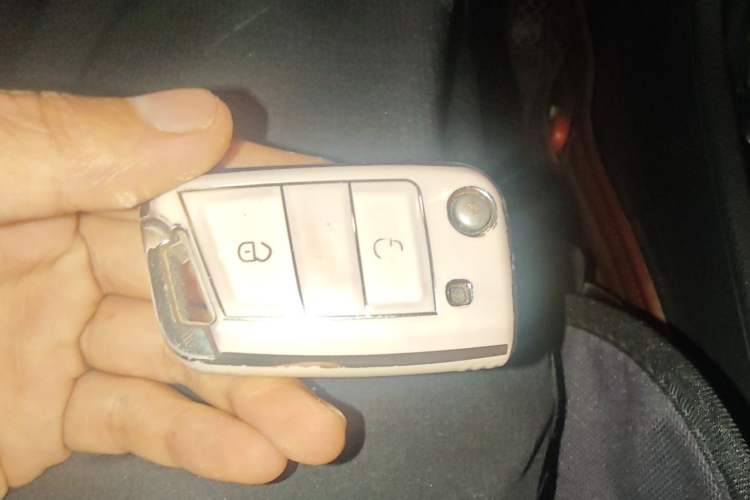 Used Volkswagen Golf 2019 280TSI DSG Luxury Version China VI Standard Vehicle Key