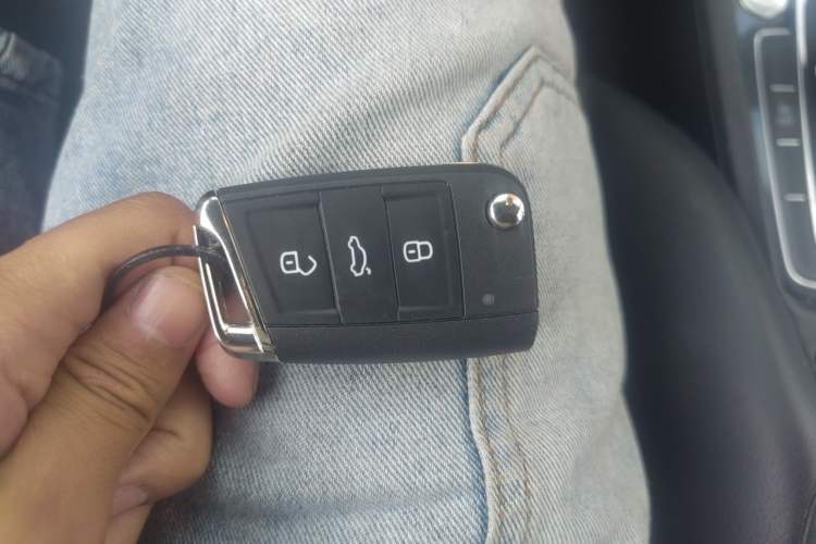 Used Volkswagen Golf 2019 280TSI DSG Luxury Version China V Standard Vehicle Key