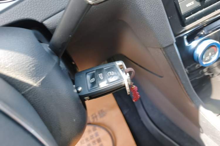 Used Volkswagen Golf 2019 1.6L Automatic Comfort Model China V Standard Vehicle Key