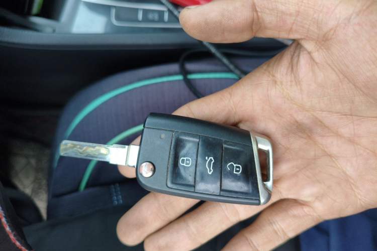 Used Volkswagen Golf 2019 280TSI DSG Comfort Version China VI Standard Vehicle Key
