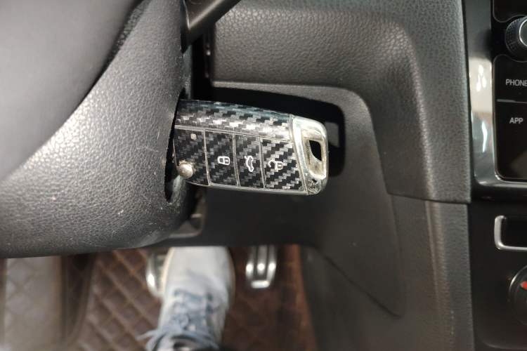 Used Volkswagen Golf 2019 1.8TSI Travel Edition Vehicle Key