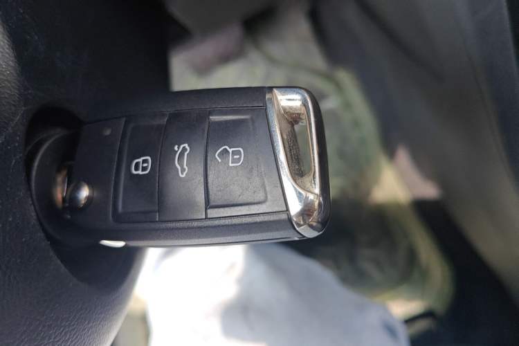 Used Volkswagen Golf 2019 280TSI DSG Comfort Version China VI Standard Vehicle Key