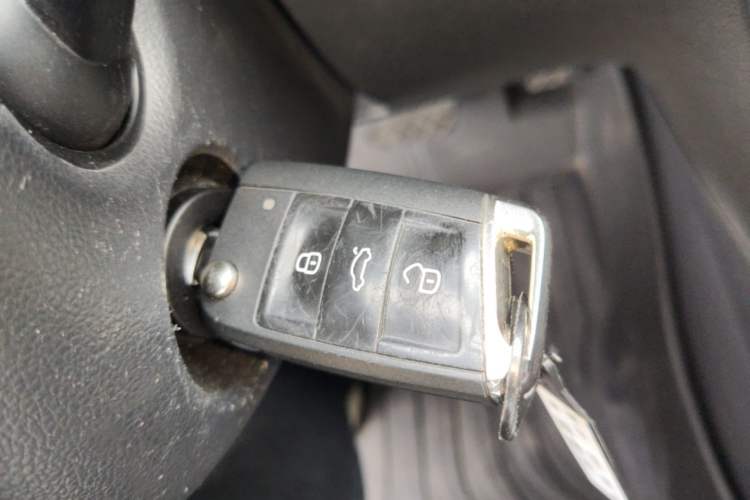 Used Volkswagen Golf 2019 280TSI DSG Comfort Version China VI Standard Vehicle Key