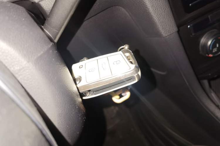 Used Volkswagen Golf 2019 280TSI DSG Comfort Version China VI Standard Vehicle Key