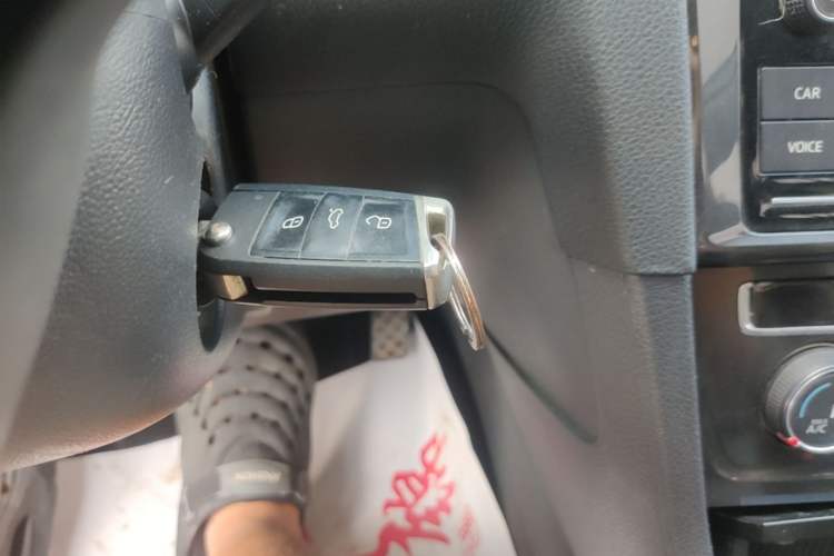 Used Volkswagen Golf 2019 280TSI DSG Comfort Version China V Standard Vehicle Key